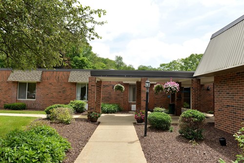 The Laurels Of Bedford