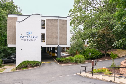 Waters Edge At Port Jefferson For Rehab And Nrsg