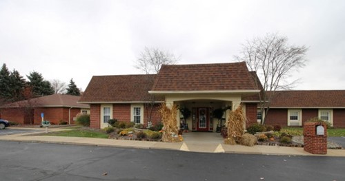 Altercare of Country Lawn