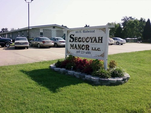 Sequoyah Manor