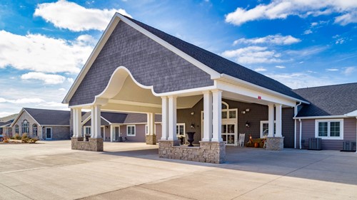 Villas of Holly Brook and Reflections Bloomington, Illinois - Towanda Barnes