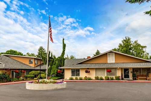 Kamlu Retirement Inn-Vancouver